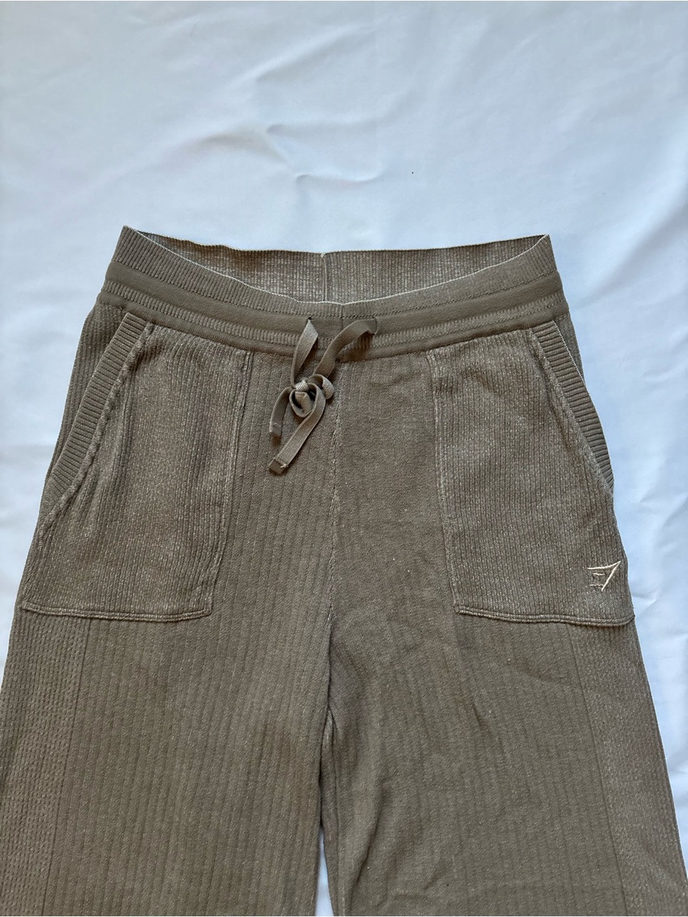 Gymshark Heavyweight knit wide leg gym sweats - Picture 2 of 6